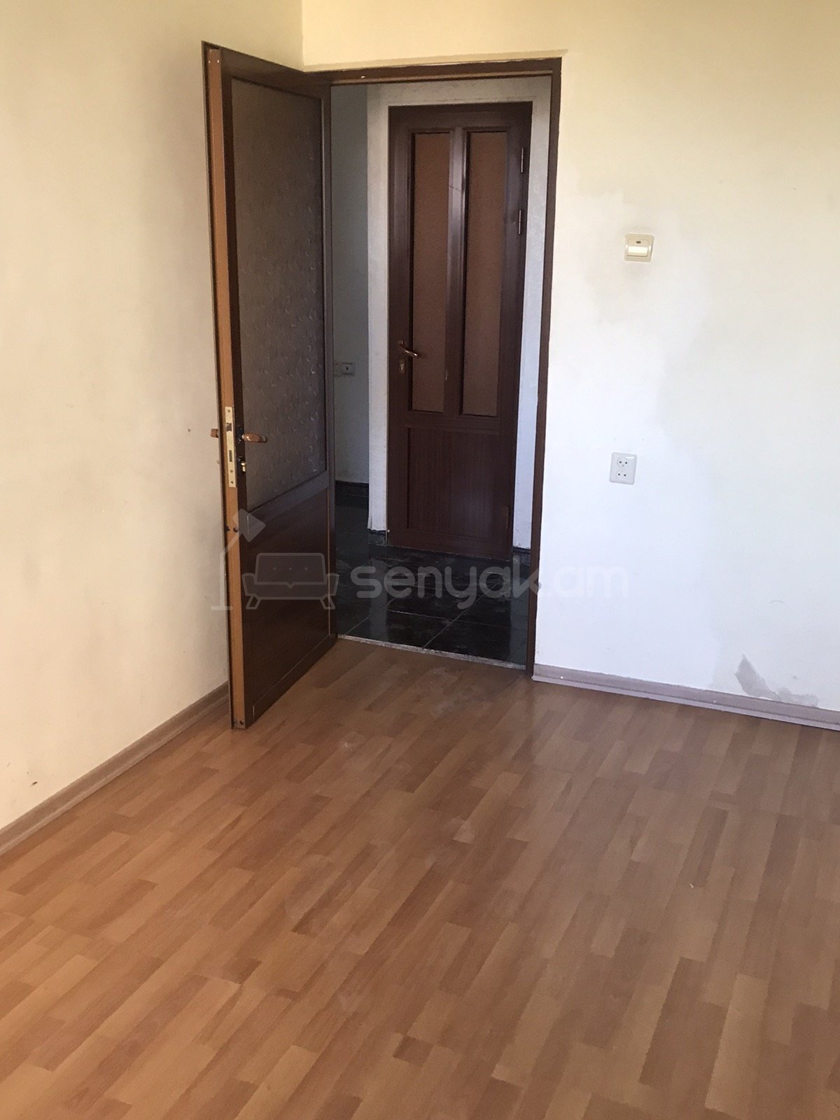 3 Սենյականոց Բնակարան, 75քմ, 7/9 հարկ, Կոսմետիկ Վերանորոգված, Արևկող