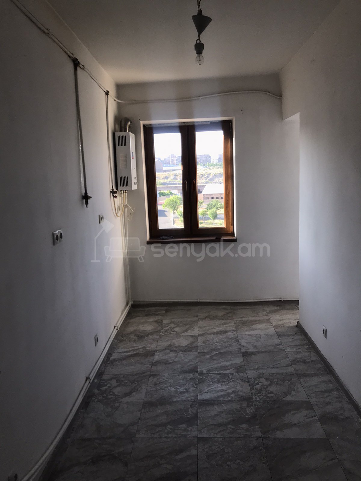 3 Սենյականոց Բնակարան, 75քմ, 7/9 հարկ, Կոսմետիկ Վերանորոգված, Արևկող