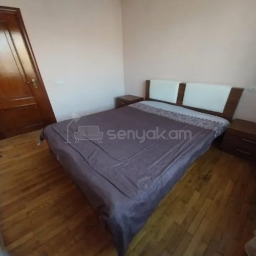 3 Սենյականոց Բնակարան Քարե Շենքում, 73քմ, 4/4 հարկ, Կոսմետիկ Վերանորոգված, Կահավորված, Արևկող