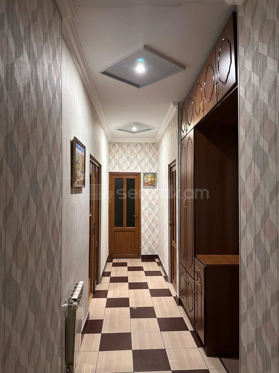 4 Սենյականոց Սեփական Տուն, 100քմ, Կապիտալ Վերանորոգված