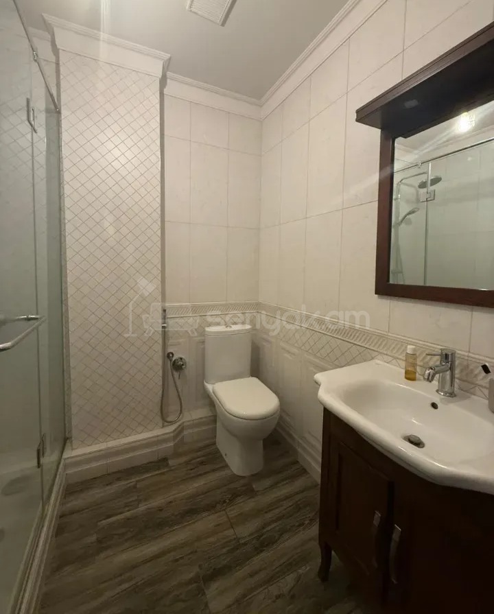 4 Սենյականոց Բնակարան Նորակառույցում, 146քմ, 6/8 հարկ, Կապիտալ Վերանորոգված