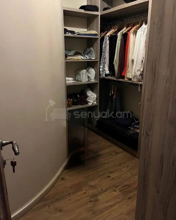 4 Սենյականոց Բնակարան Նորակառույցում, 146քմ, 6/8 հարկ, Կապիտալ Վերանորոգված