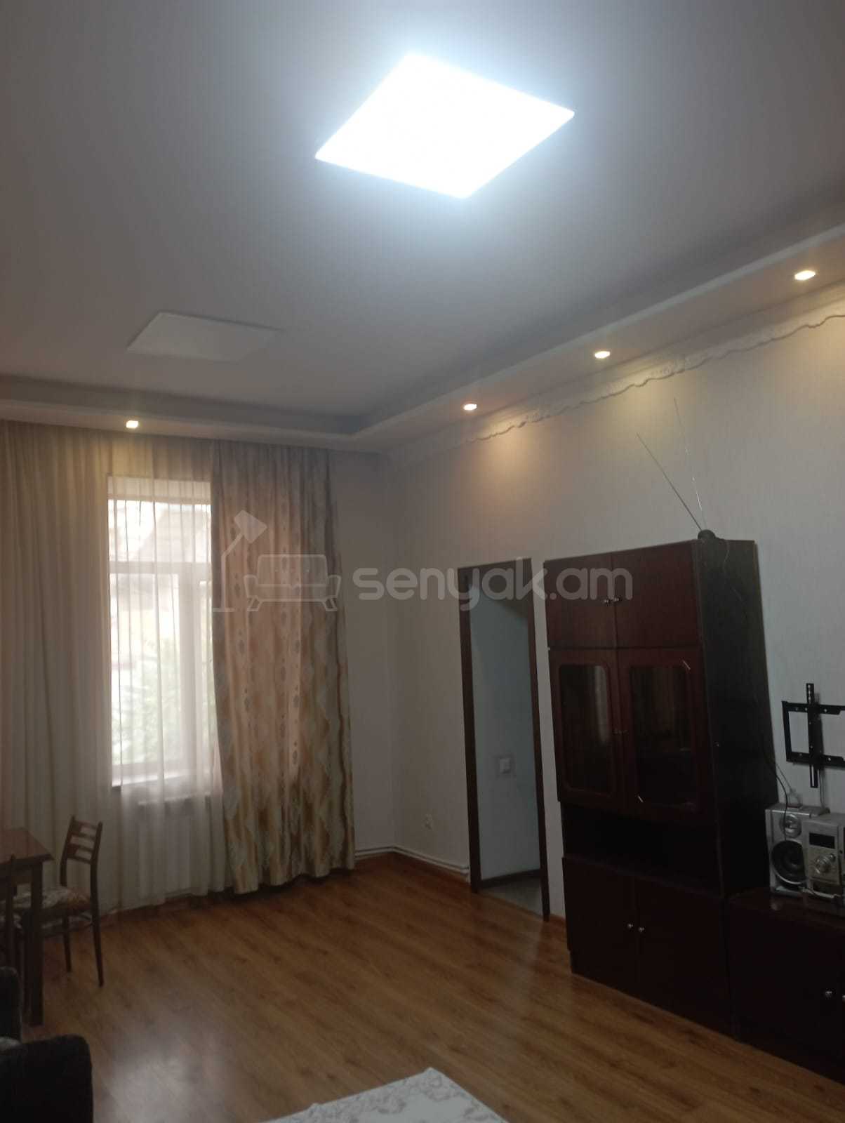 3 Սենյականոց Սեփական Տուն, 100քմ, Կապիտալ Վերանորոգված, Կահավորված, Ավտոտնակով