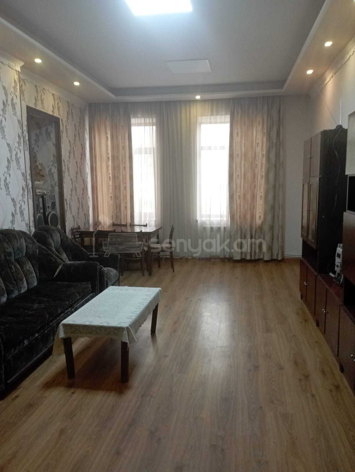 3 Սենյականոց Սեփական Տուն, 100քմ, Կապիտալ Վերանորոգված, Կահավորված, Ավտոտնակով