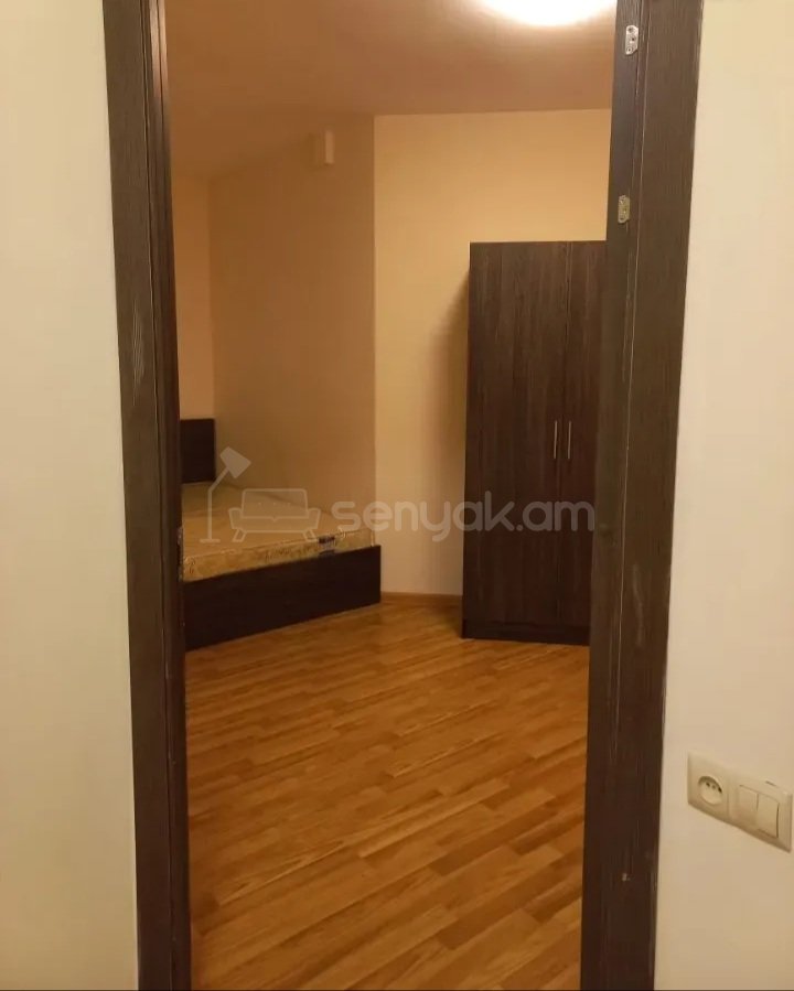 2 Սենյականոց Բնակարան Նորակառույցում, 52քմ, 3/12 հարկ, Կապիտալ Վերանորոգված, Կահավորված