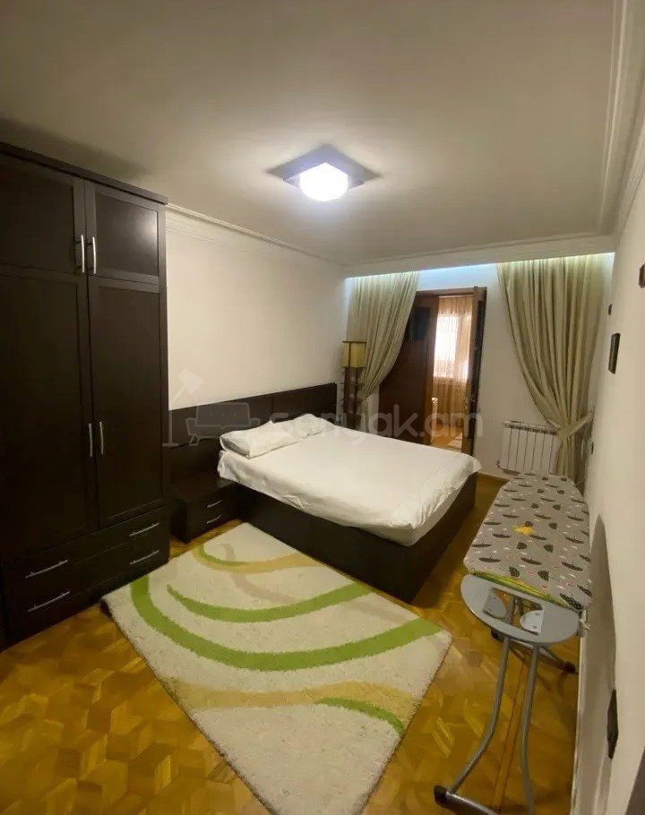 2 Սենյականոց Բնակարան Քարե Շենքում, 62քմ, 5/5 հարկ, Դիզայներական Վերանորոգված