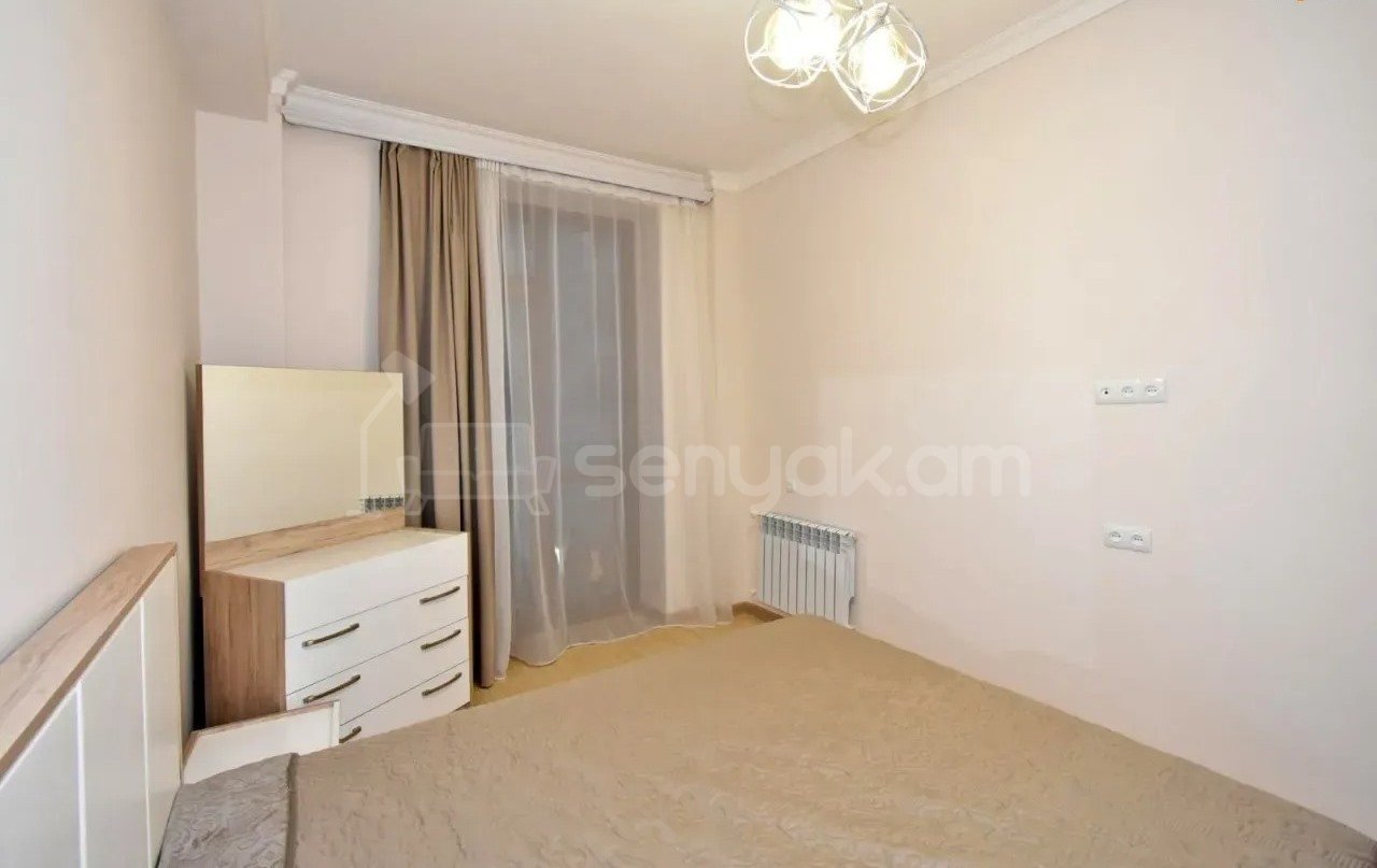 3 Սենյականոց Բնակարան Նորակառույցում, 75քմ, 3/8 հարկ, Դիզայներական Վերանորոգված