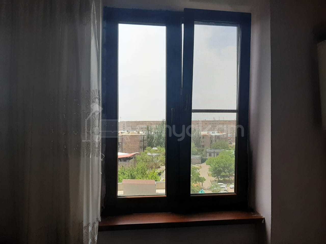 2 Սենյականոց Բնակարան Քարե Շենքում, 50քմ, 5/5 հարկ, Կապիտալ Վերանորոգված, Կահավորված, Արևկող