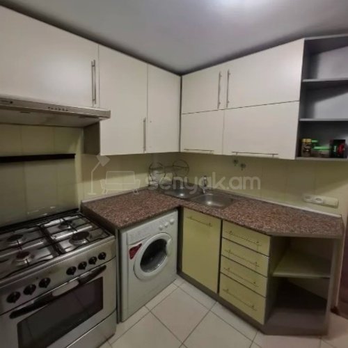 2 Սենյականոց Բնակարան Քարե Շենքում, 51քմ, 4/4 հարկ, Կապիտալ Վերանորոգված, Կահավորված, Արևկող