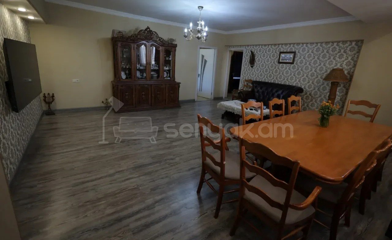 3 Սենյականոց Բնակարան, 90քմ, 8/12 հարկ, Կոսմետիկ Վերանորոգված