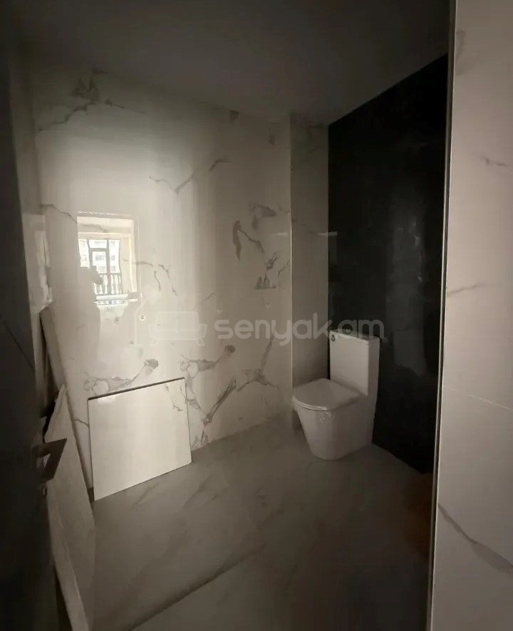 4 Սենյականոց Բնակարան Նորակառույցում, 95քմ, 5/8 հարկ, Կապիտալ Վերանորոգված