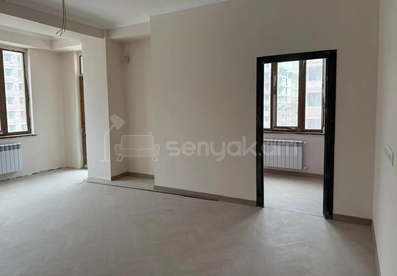 4 Սենյականոց Բնակարան Նորակառույցում, 95քմ, 5/8 հարկ, Կապիտալ Վերանորոգված