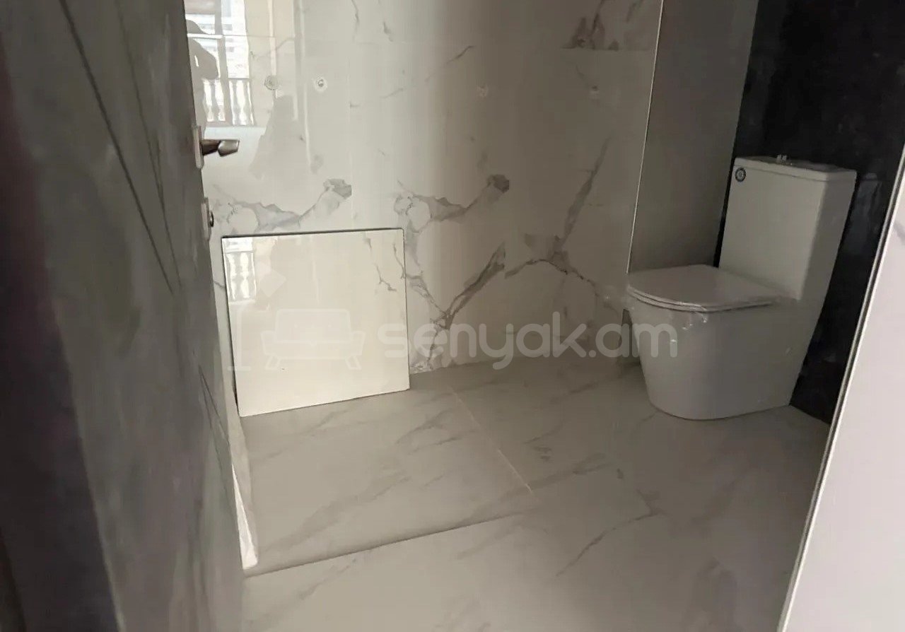 4 Սենյականոց Բնակարան Նորակառույցում, 95քմ, 5/8 հարկ, Կապիտալ Վերանորոգված