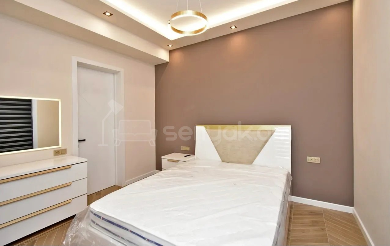 2 Սենյականոց Բնակարան Նորակառույցում, 90քմ, 8/16 հարկ, Դիզայներական Վերանորոգված, Կահավորված, Արևկող