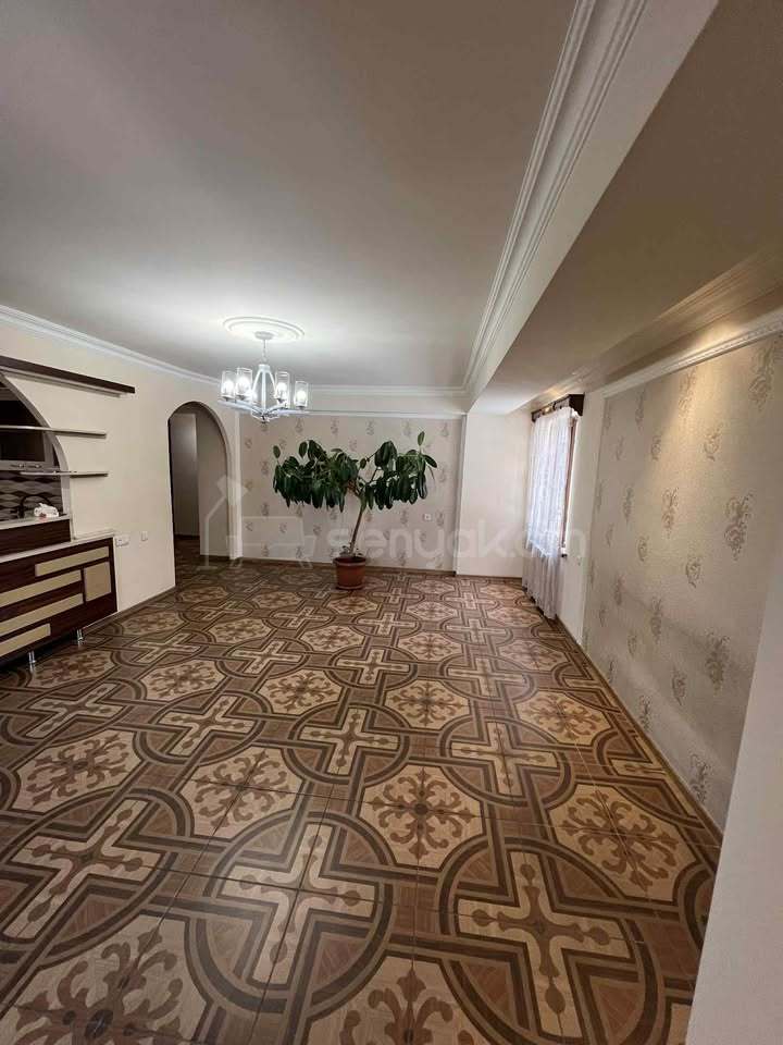 3 Սենյականոց Բնակարան, 83քմ, 2/14 հարկ, Կապիտալ Վերանորոգված, Կահավորված