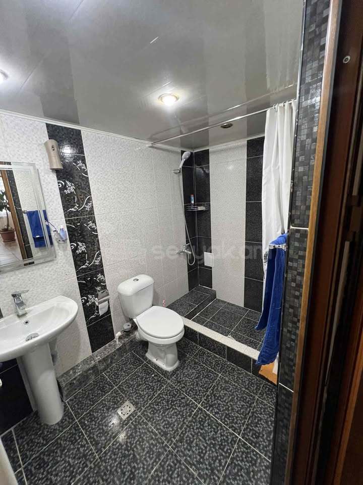 3 Սենյականոց Բնակարան, 83քմ, 2/14 հարկ, Կապիտալ Վերանորոգված, Կահավորված
