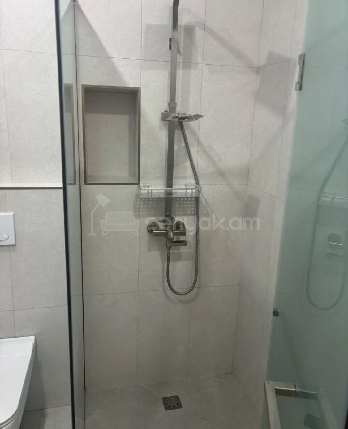 1 Սենյականոց Բնակարան Նորակառույցում, 28քմ, 5/10 հարկ, Դիզայներական Վերանորոգված
