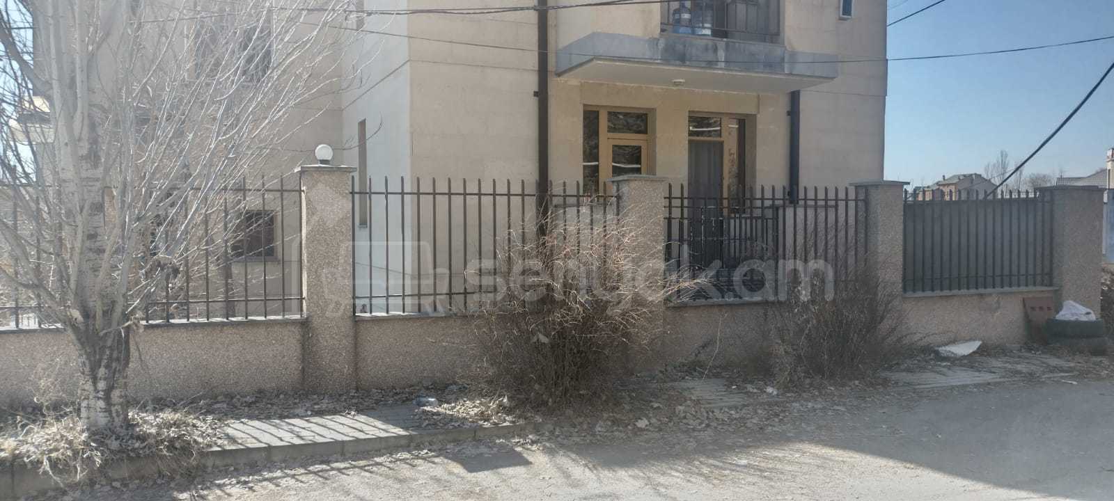 3 Սենյականոց Բնակարան, 100քմ, 2/6 հարկ, Դիզայներական Վերանորոգված