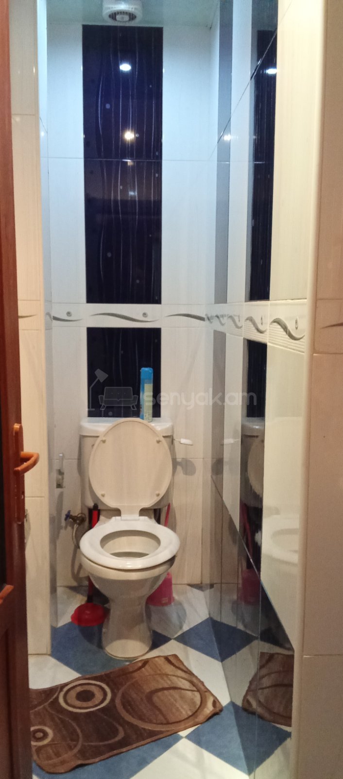 1 Սենյականոց Բնակարան Քարե Շենքում, 48քմ, 1/5 հարկ, Կապիտալ Վերանորոգված