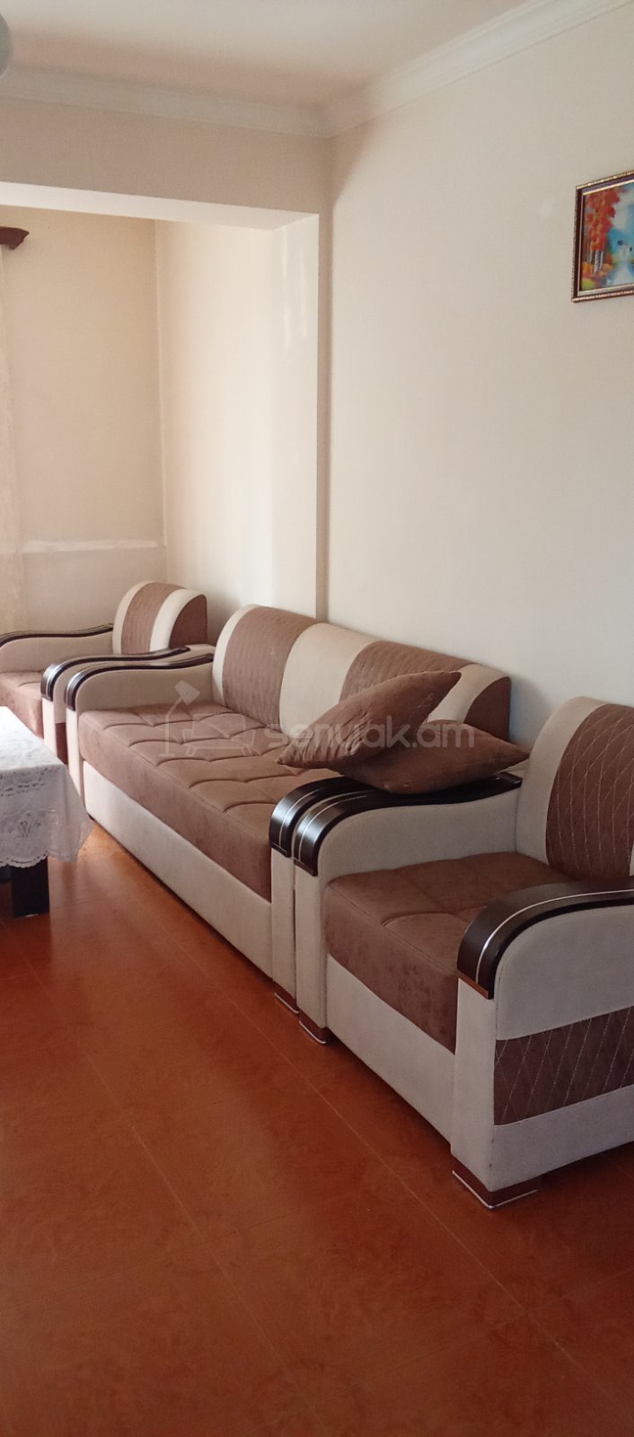 1 Սենյականոց Բնակարան Քարե Շենքում, 48քմ, 1/5 հարկ, Կապիտալ Վերանորոգված