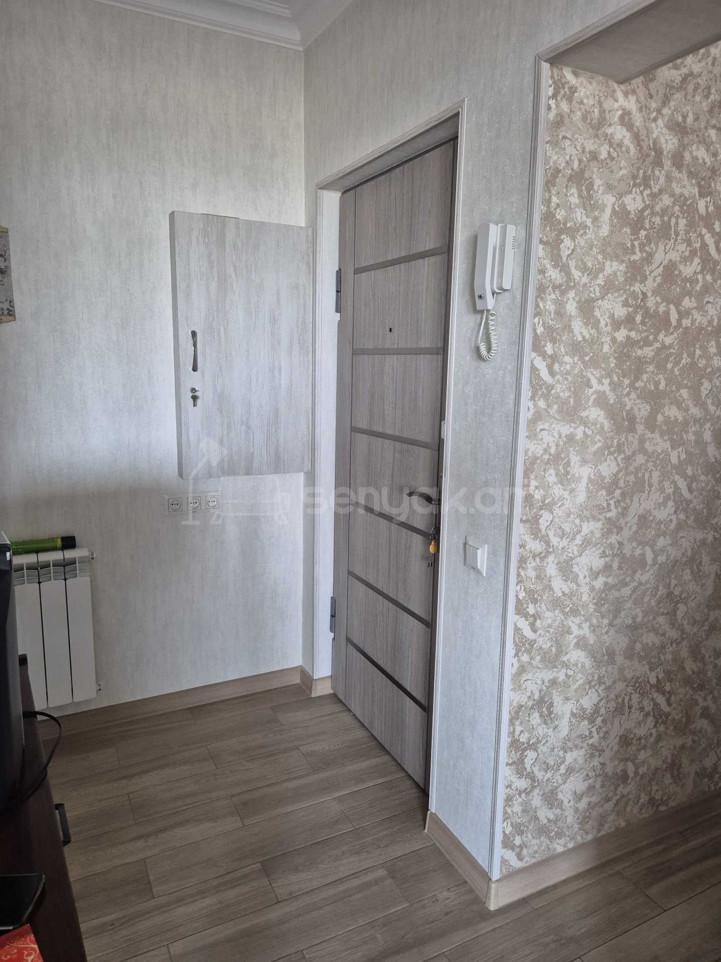 3 Սենյականոց Բնակարան, 75քմ, 7/9 հարկ, Կապիտալ Վերանորոգված, Կահավորված, Արևկող