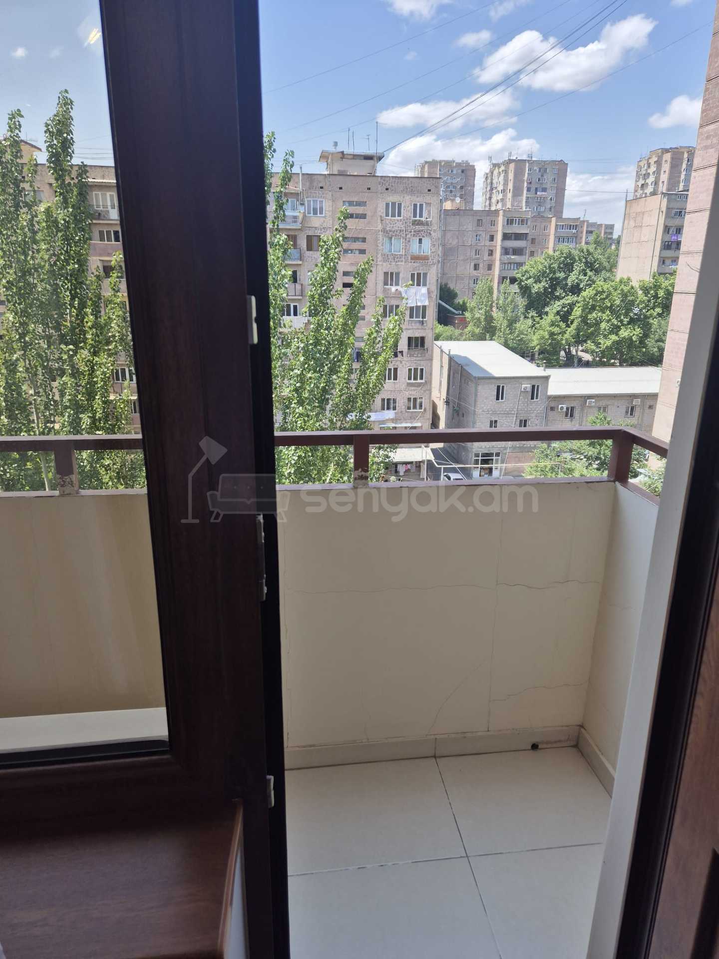 3 Սենյականոց Բնակարան, 75քմ, 7/9 հարկ, Կապիտալ Վերանորոգված, Կահավորված, Արևկող