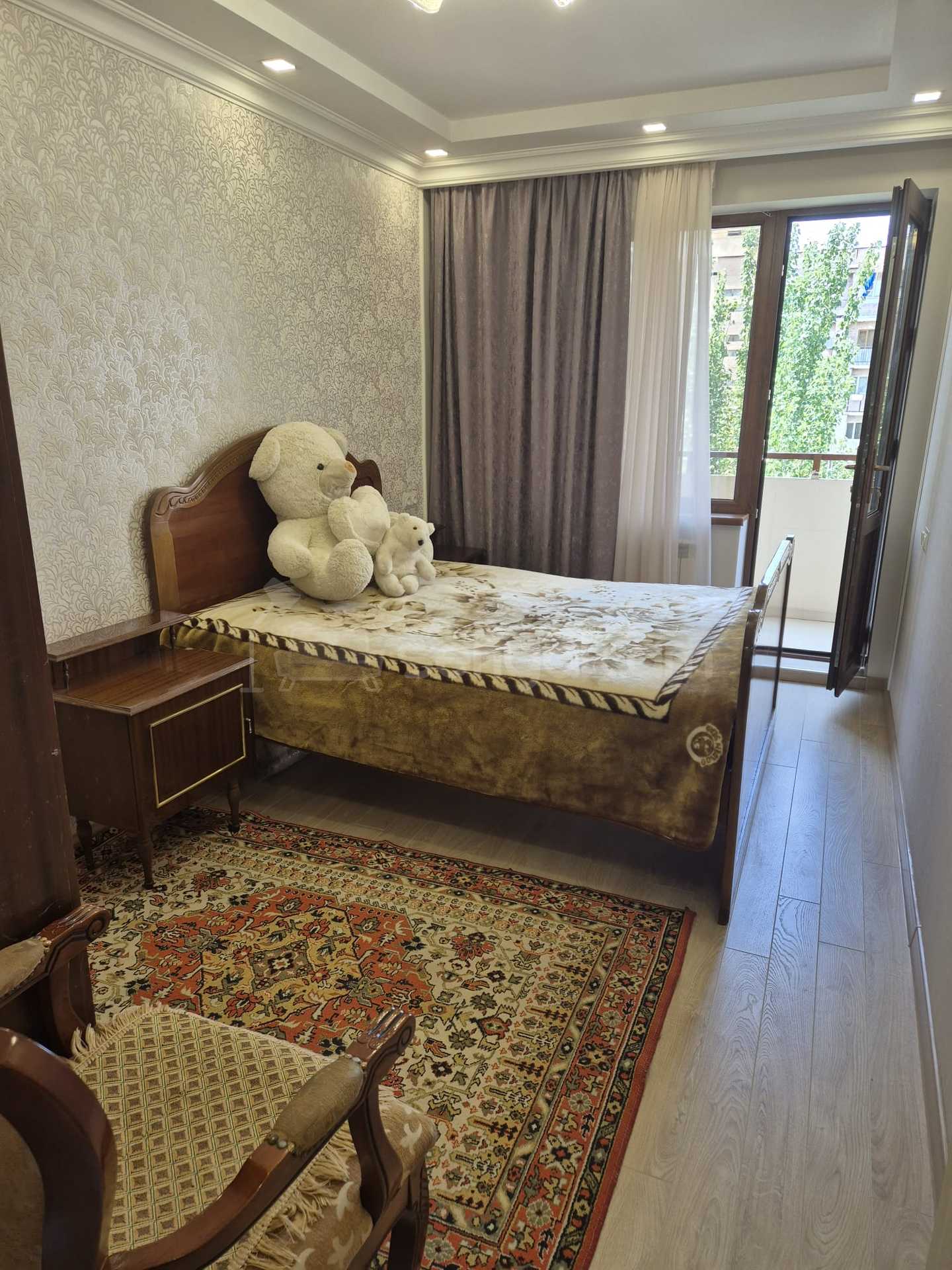 3 Սենյականոց Բնակարան, 75քմ, 7/9 հարկ, Կապիտալ Վերանորոգված, Կահավորված, Արևկող