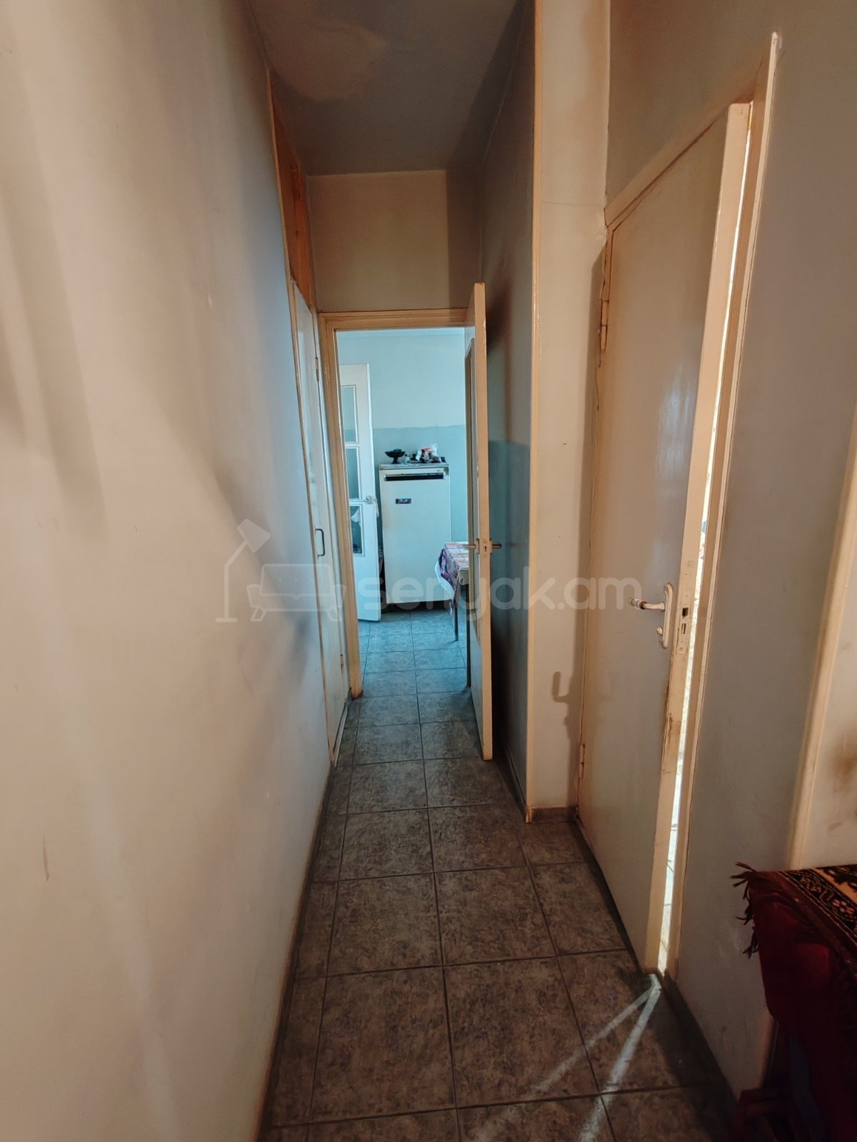 2 Սենյականոց Բնակարան, 48քմ, 3/9 հարկ, Նորմալ Վիճակում