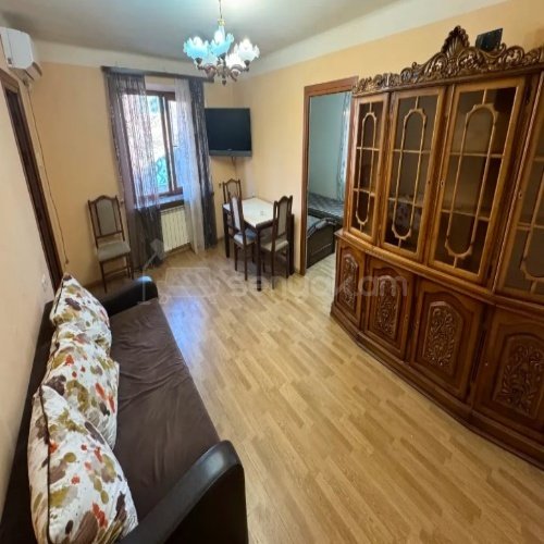2 Սենյականոց Բնակարան Քարե Շենքում, 47քմ, 2/5 հարկ, Կապիտալ Վերանորոգված, Կահավորված, Արևկող
