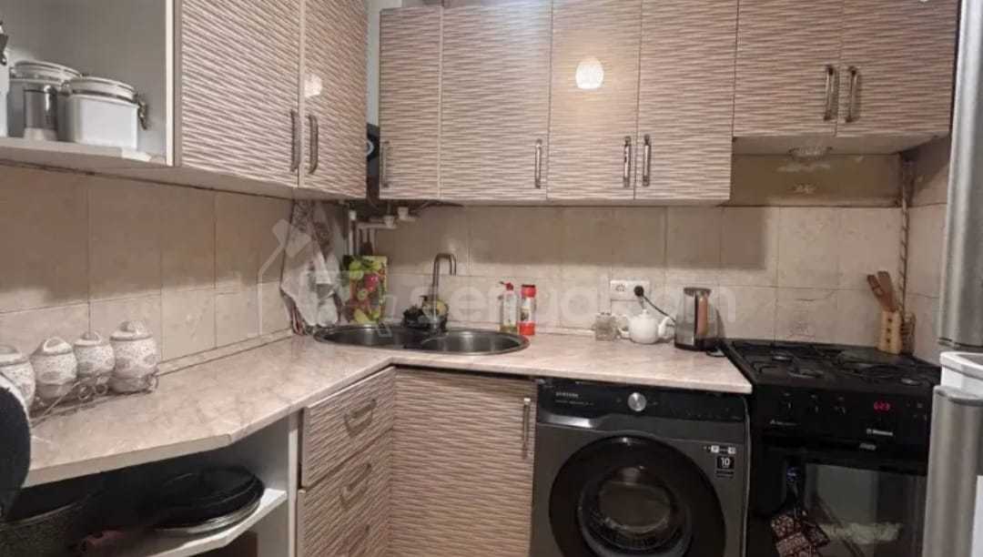 3 Սենյականոց Բնակարան, 69քմ, 1/4 հարկ, Կապիտալ Վերանորոգված