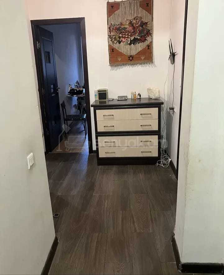 3 Սենյականոց Բնակարան, 65քմ, 2/9 հարկ, Նորմալ Վիճակում
