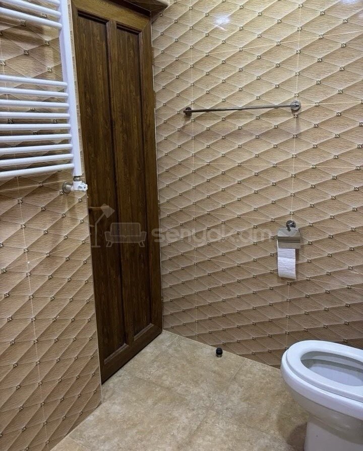 2 Սենյականոց Բնակարան Քարե Շենքում, 48քմ, 4/5 հարկ, Կապիտալ Վերանորոգված