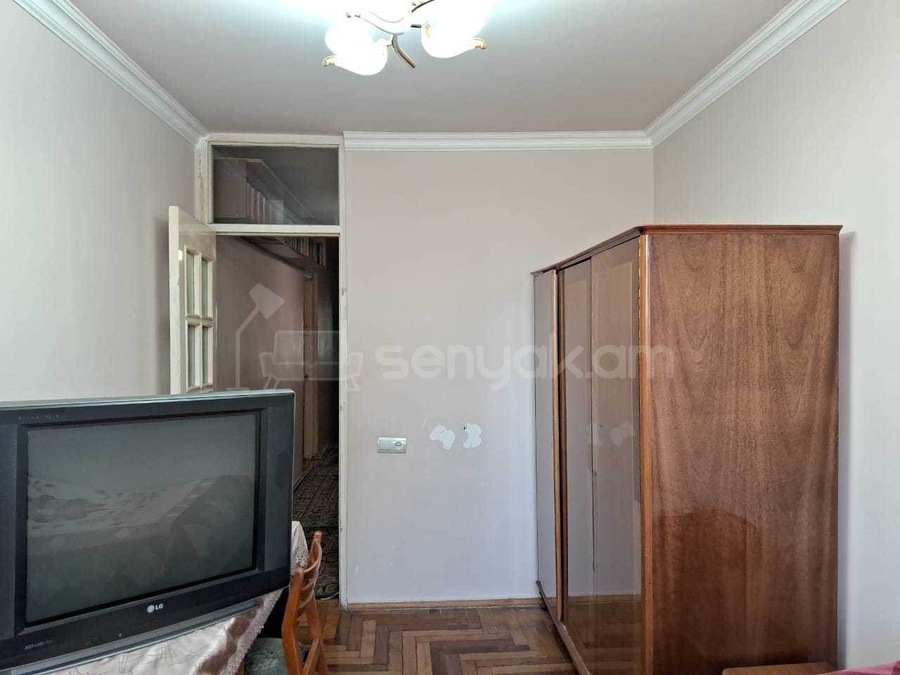 3 Սենյականոց Բնակարան, 89քմ, 2/4 հարկ, Նորմալ Վիճակում