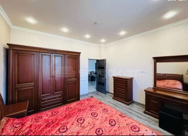 6 Սենյականոց Սեփական Տուն, 210քմ, Կապիտալ Վերանորոգված