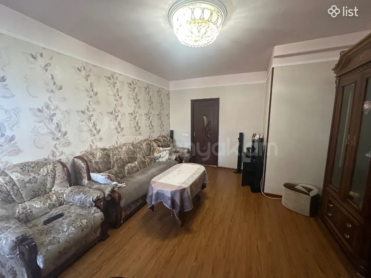 3 Սենյականոց Բնակարան, 62քմ, 5/9 հարկ, Նորմալ Վիճակում, Կահավորված, Արևկող