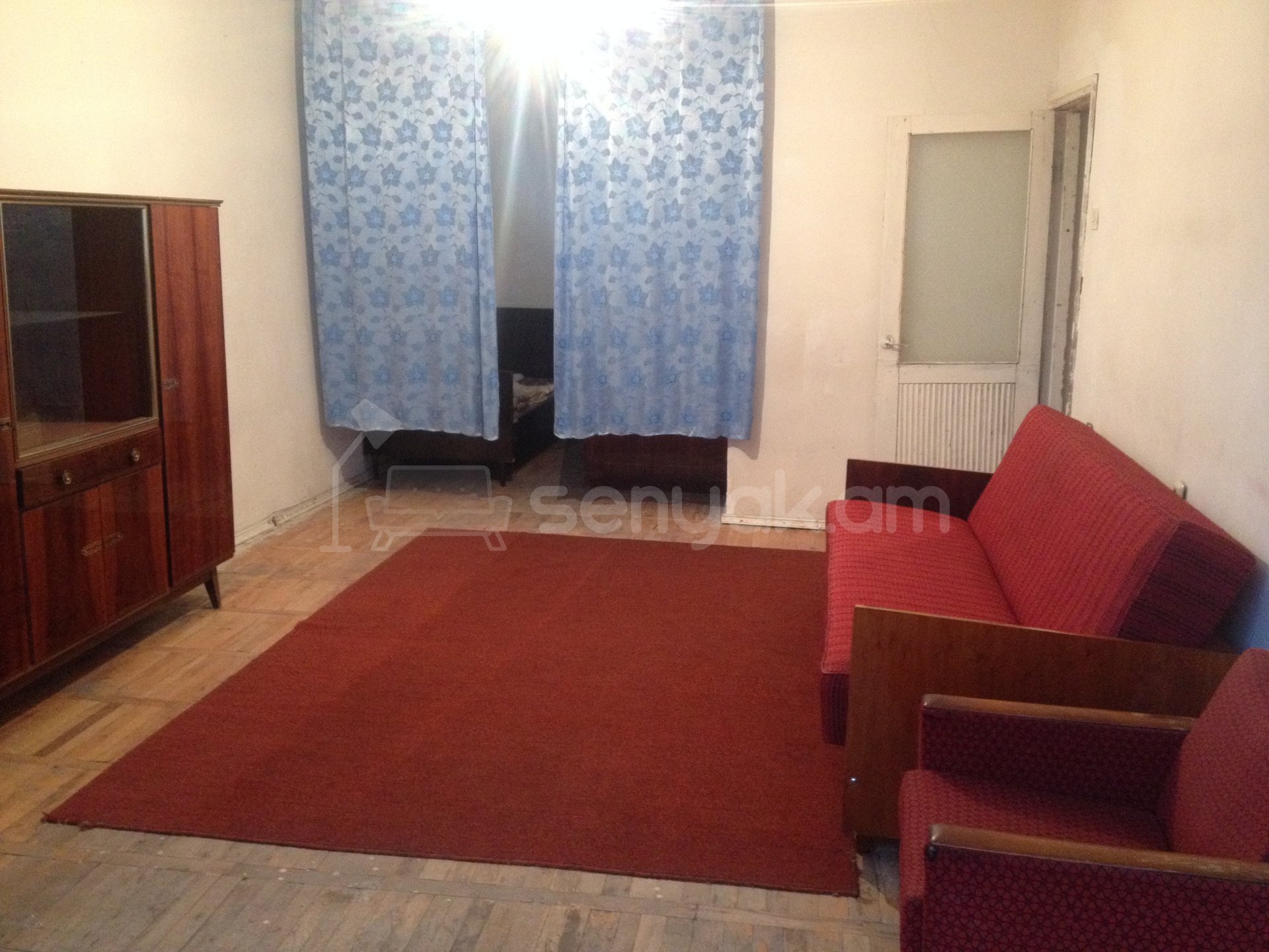 2 Սենյականոց Բնակարան Քարե Շենքում, 50քմ, 2/5 հարկ, Կոսմետիկ Վերանորոգված