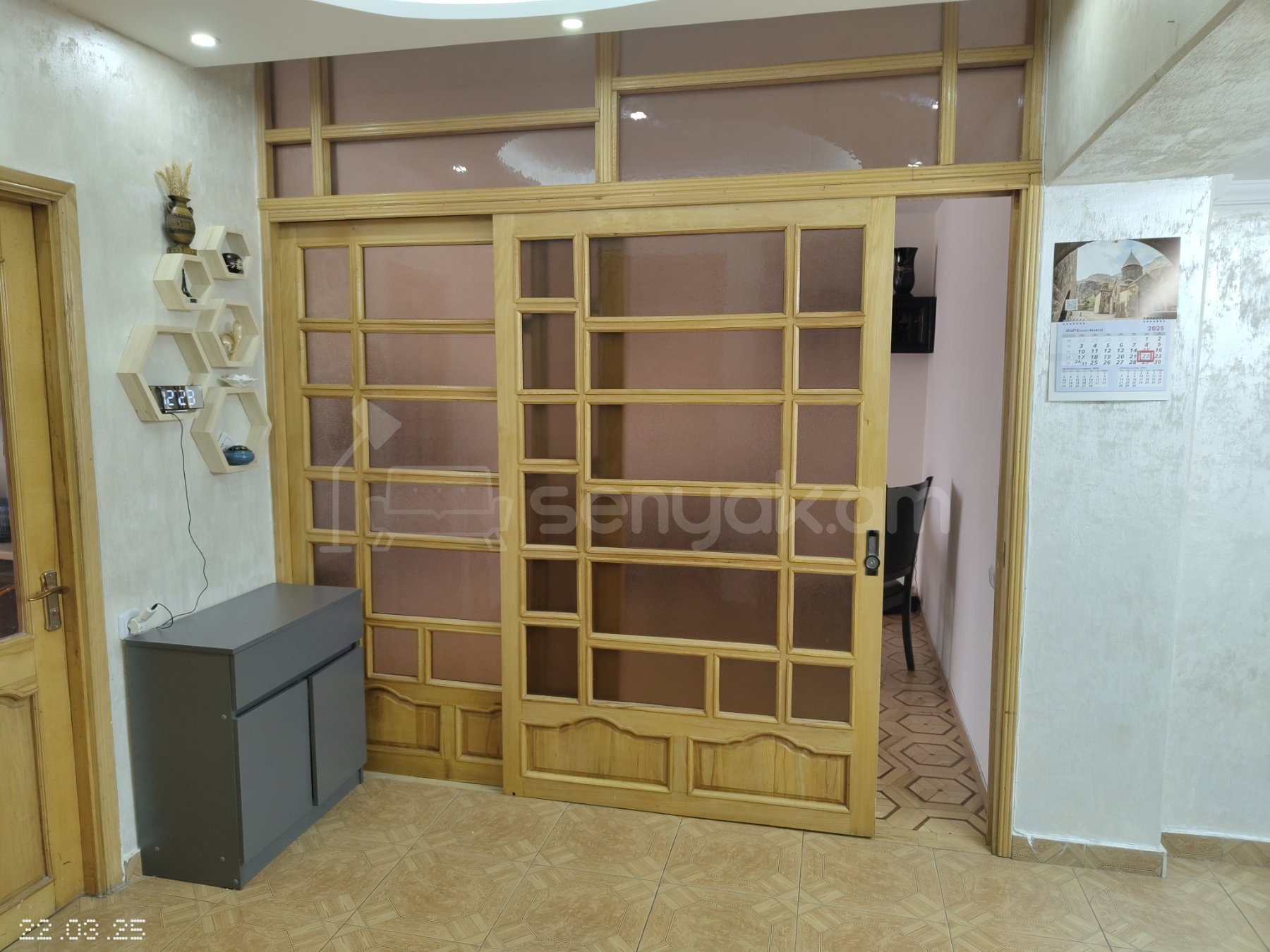 2 Սենյականոց Բնակարան Քարե Շենքում, 80քմ, 2/5 հարկ, Կապիտալ Վերանորոգված
