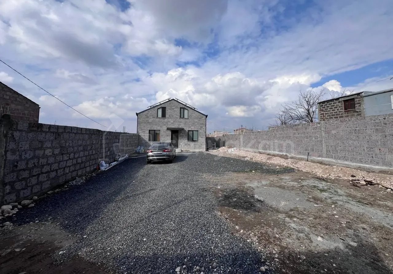 6 Սենյականոց Սեփական Տուն, 147քմ, Կապիտալ Վերանորոգված, Կահավորված, Ավտոտնակով