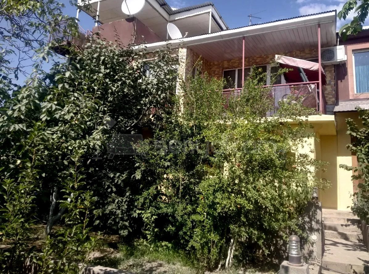 6 Սենյականոց Շքեղ Առանձնատուն, 255քմ, Կահավորված, Ավտոտնակով