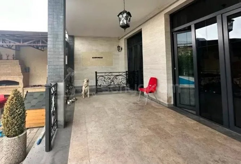 6 Սենյականոց Շքեղ Առանձնատուն, 350քմ, Կահավորված, Ավտոտնակով