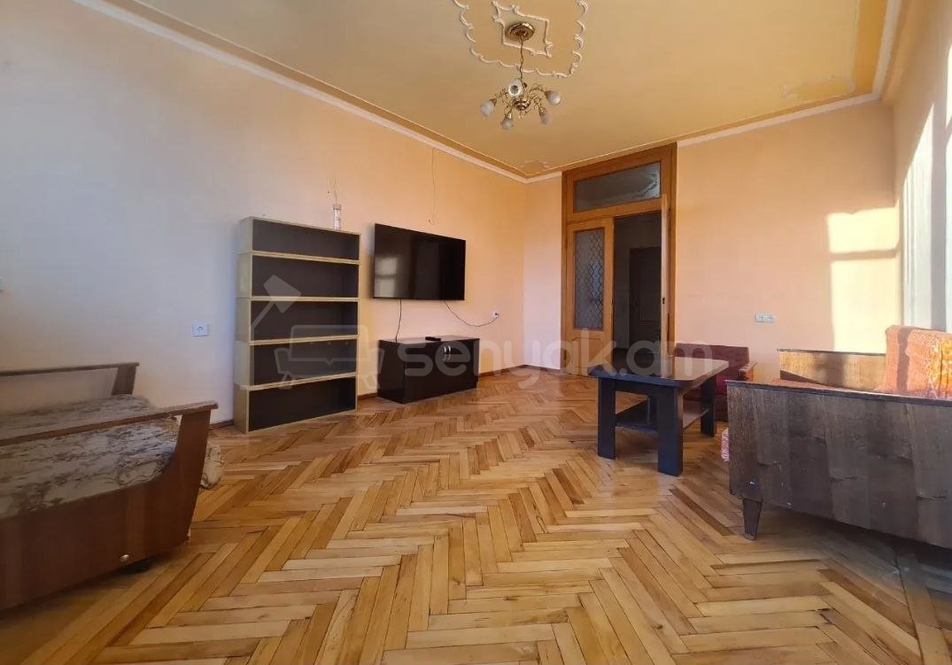 3 Սենյականոց Բնակարան, 96քմ, 7/9 հարկ, Նորմալ Վիճակում, Կահավորված, Արևկող