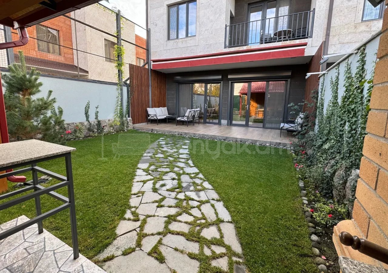6 Սենյականոց Սեփական Տուն, 165քմ, Կապիտալ Վերանորոգված, Կահավորված, Ավտոտնակով