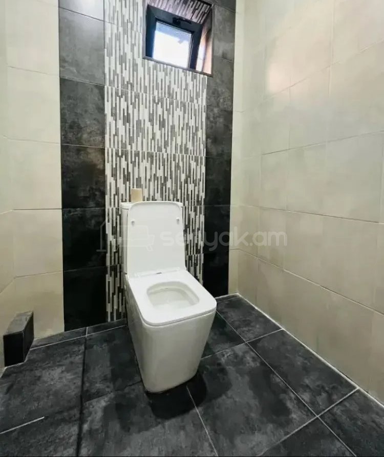 5 Սենյականոց Շքեղ Առանձնատուն, 210քմ, Ավտոտնակով