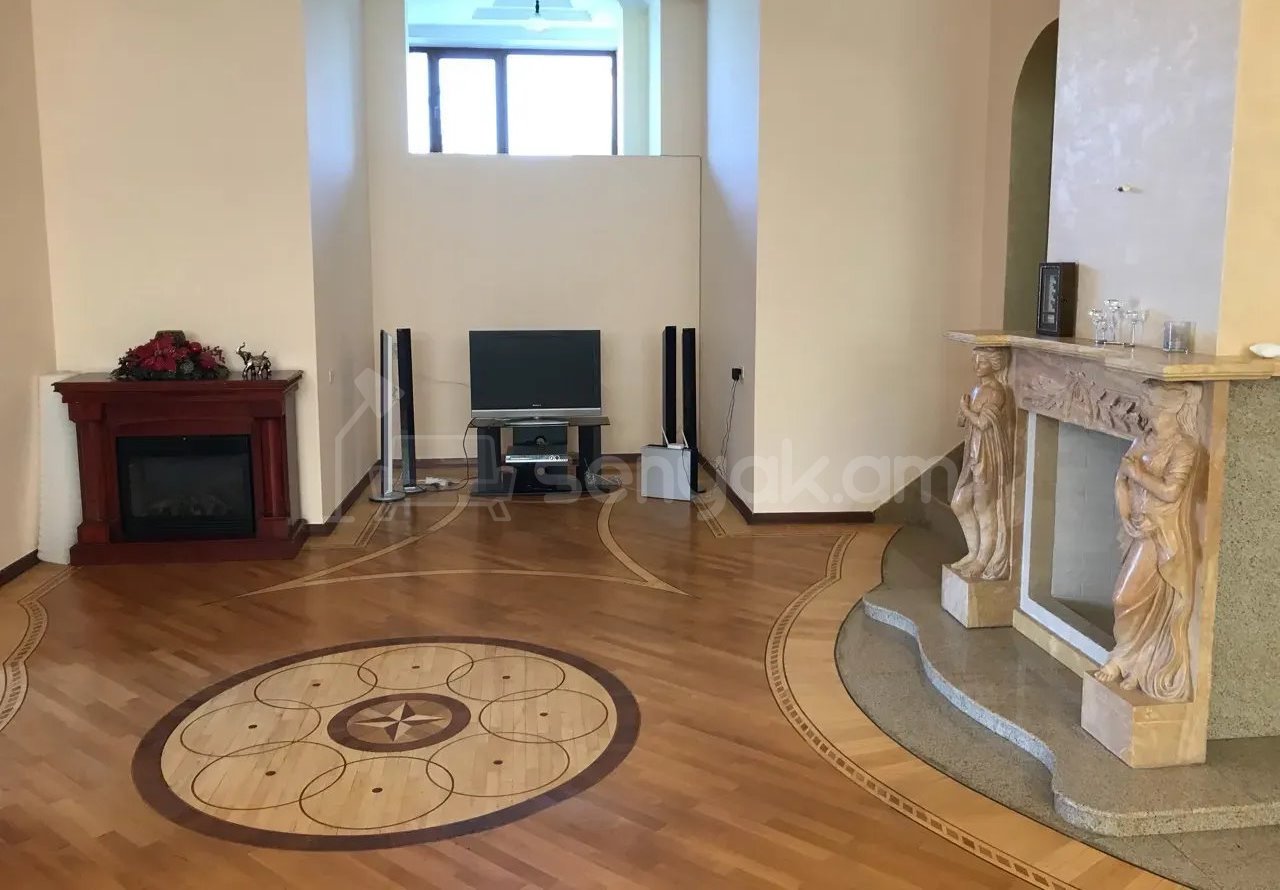 8 Սենյականոց Շքեղ Առանձնատուն, 840քմ, Կահավորված, Ավտոտնակով