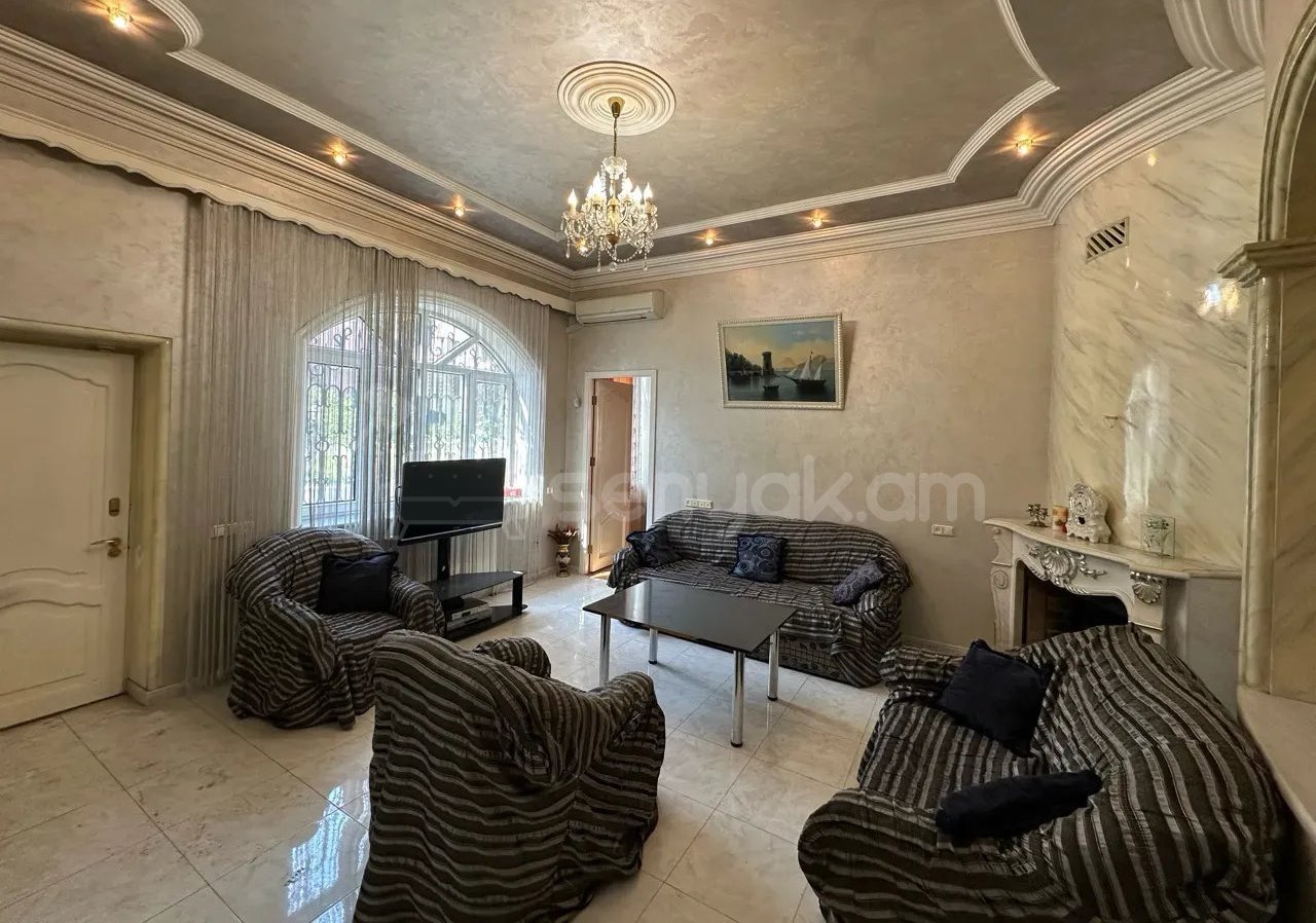 8 Սենյականոց Շքեղ Առանձնատուն, 200քմ, Կահավորված, Լողավազանով, Ավտոտնակով