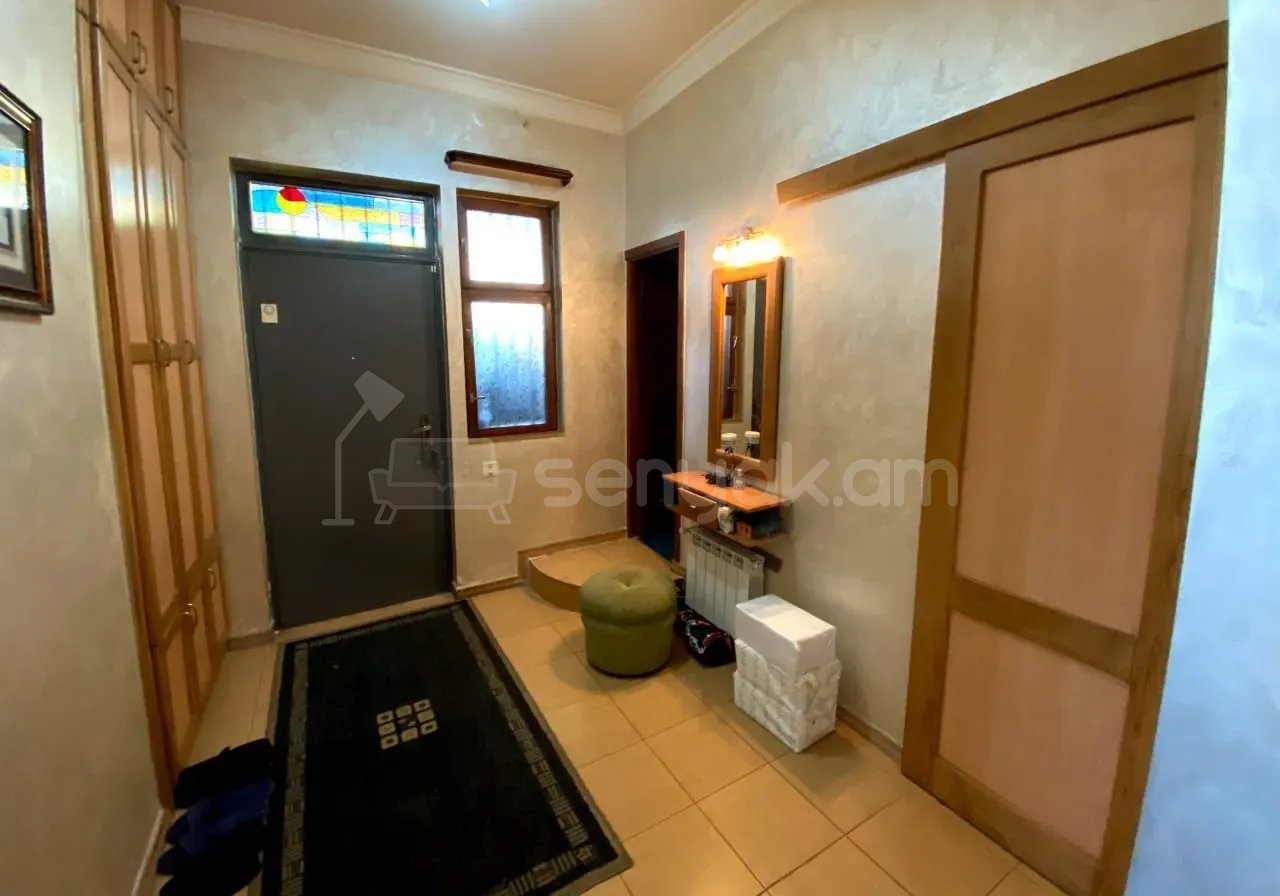6 Սենյականոց Սեփական Տուն, 450քմ, Կապիտալ Վերանորոգված, Կահավորված