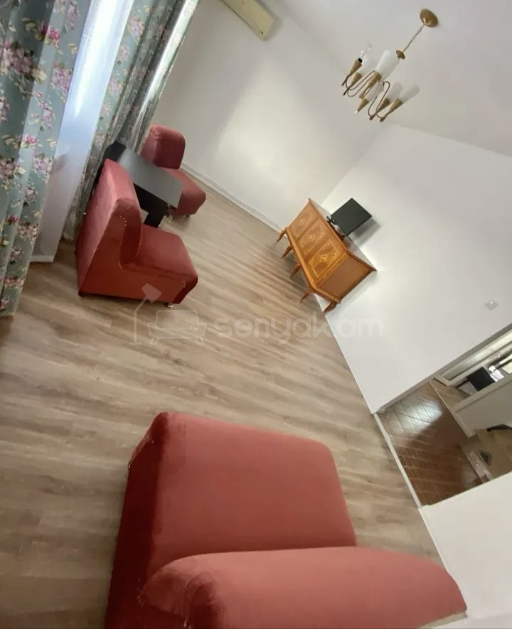 3 Սենյականոց Բնակարան, 78քմ, 9/9 հարկ, Նորմալ Վիճակում, Կահավորված, Արևկող