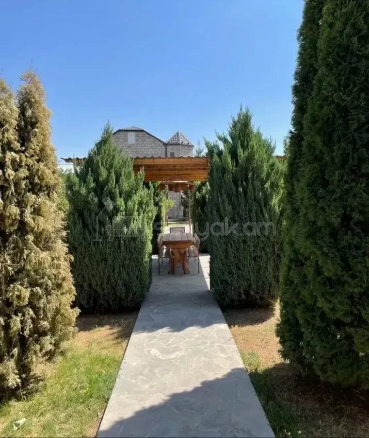 6 Սենյականոց Շքեղ Առանձնատուն, 170քմ, Կահավորված, Ավտոտնակով