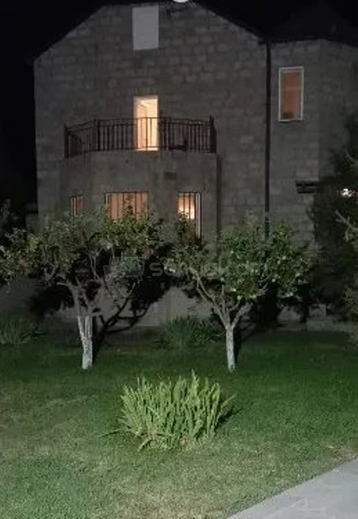 6 Սենյականոց Շքեղ Առանձնատուն, 170քմ, Կահավորված, Ավտոտնակով