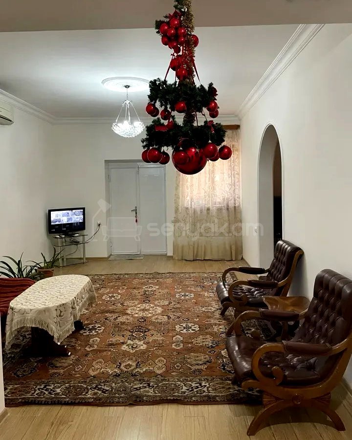 8 Սենյականոց Շքեղ Առանձնատուն, 320քմ, Կահավորված, Ավտոտնակով